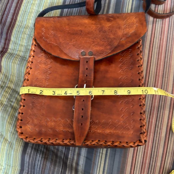 Mexican Aztec Calendar Messager leather bag. - Picture 9 of 9